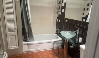 124 Hamilton St, Albany, NY 12207