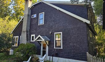 16 Vermont Ave, Brattleboro, VT 05301