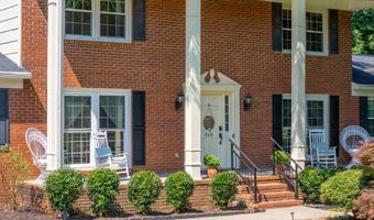 910 CHEROKEE Trl, Anniston, AL 36206