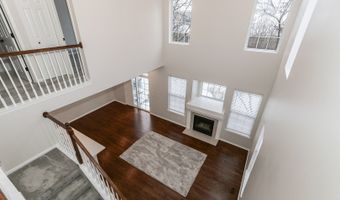 7 Shade Tree Ct, Algonquin, IL 60102