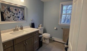999 Old Coldbrook Rd, Barre, MA 01005
