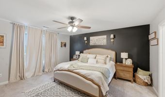 208 Pointer Dr, Albertville, AL 35950