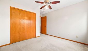 15671 Finch Ave, Apple Valley, MN 55124