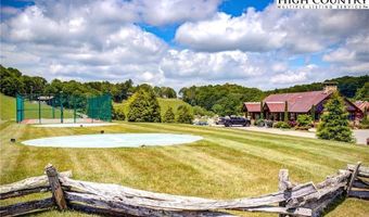 30 Eagle Village Cir, Banner Elk, NC 28604