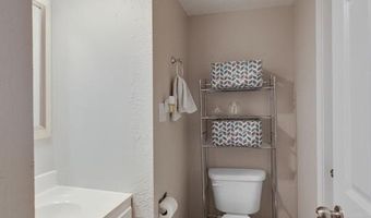 164 Burtonwood Dr, Ballwin, MO 63011