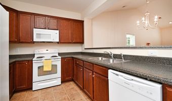 47 Hillsborough Dr, Anderson, SC 29621