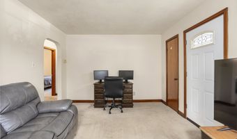 2103 N CLARK St, Appleton, WI 54911