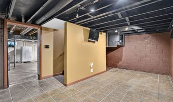 3912 Lake Rd W, Ashtabula, OH 44004