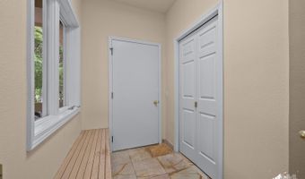 2904 Crows Nest Cir, Anchorage, AK 99515