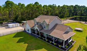 176 Jule St, Apalachicola, FL 32320