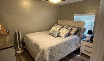 798 Lake Viking Ter, Altamont, MO 64620