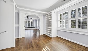 415 Pine St, Camden, SC 29020