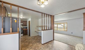 364 Phyllis Cir W, Billings, MT 59102