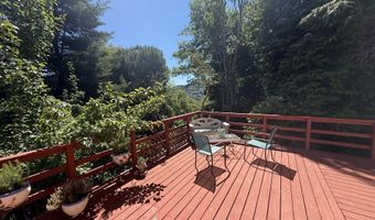 17053 EASTWOOD Ln, Brookings, OR 97415