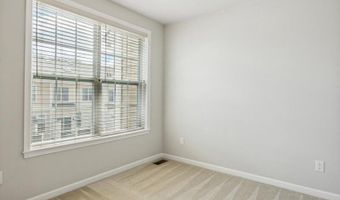 2805 Rathmore Ln, Ann Arbor, MI 48105