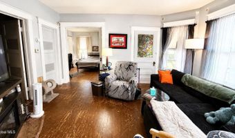 42 Lincoln Ave, Amsterdam, NY 12010