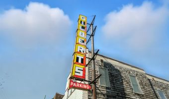 6105 Vine St, Cincinnati, OH 45216