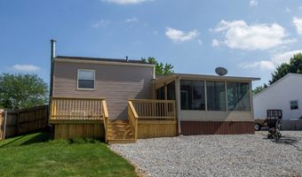 1438 Peachtree Dr, Ashland, OH 44805