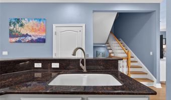 6407 MAYRA SHORES Ln, Apollo Beach, FL 33572