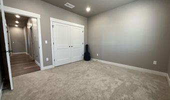 5762 Northside Xing Unit A, Chubbuck, ID 83202