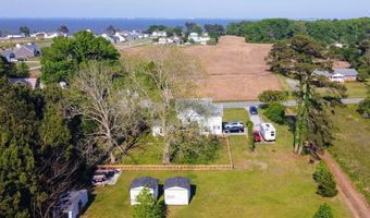 524 Aydlett Rd, Aydlett, NC 27916