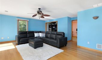 23 Indian Trl, Coventry, RI 02816