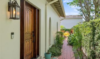 830 OAK St, Orlando, FL 32804