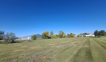 6-10 Pine St 6-10, Bottineau, ND 58318