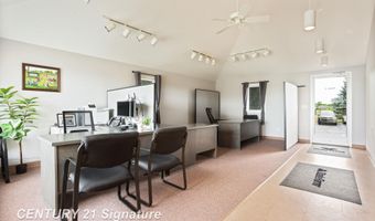 3741 Tittabawassee, Saginaw, MI 48604