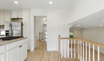 6407 KIRBY Rd, Bethesda, MD 20817