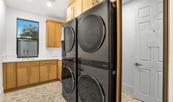 270 Besame Ct, Las Vegas, NV 89138