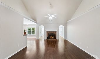 210 Lexington Cir, Athens, GA 30605