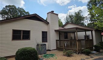 1426 Brookdale Dr, Asheboro, NC 27205