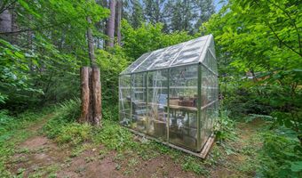 22060 S FOREST PARK Rd, Beavercreek, OR 97004