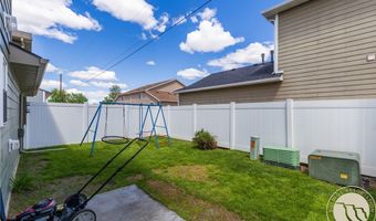 903 Lynch Dr 2, Billings, MT 59105