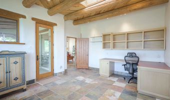 265 Hondo Seco Rd, Arroyo Seco, NM 87514