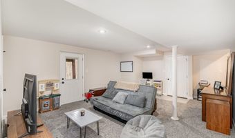 910 Hillview Rd, Alexandria, KY 41001