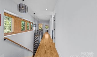 2553 Elkwood Cir, Charlotte, NC 28205