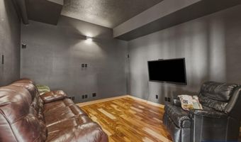 22000 SE Upper Matthews Creek Ln, Amity, OR 97101