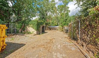 161 N Lake Ave, Albany, NY 12206
