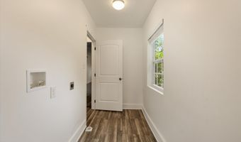 280 W Newcomen St, Alcoa, TN 37701