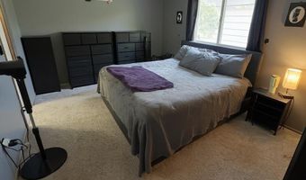 513 E St Clair, Almont, MI 48003