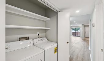 3437 SUMMIT Ct NE #3437, Washington, DC 20018