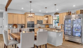 114 Topsail Dr, Anderson, SC 29625
