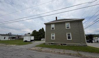 78 7Th St, Berlin, NH 03570