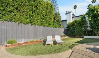 16206 Morrison St, Encino, CA 91436