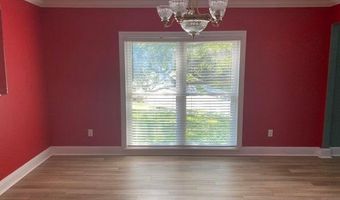 900 Sea Cove St, Pascagoula, MS 39581