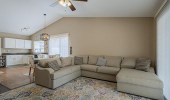 1302 N BOGLE Ave, Chandler, AZ 85225