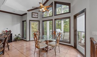 40 LaVanda Ln, Hot Springs Village, AR 71909