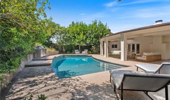 16430 Dorado Dr, Encino, CA 91436